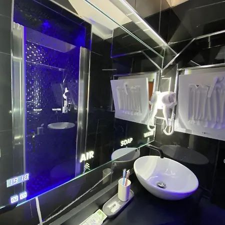 Samm Porta San Gennaro 4* Νάπολη